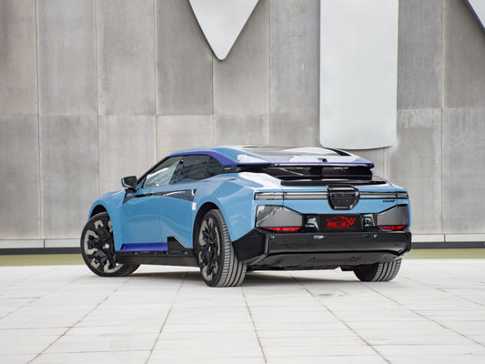 2024 Hiphi Z High End Luxury Pure Electric Sport Sedan Carro com energia de motores duplos 4WD