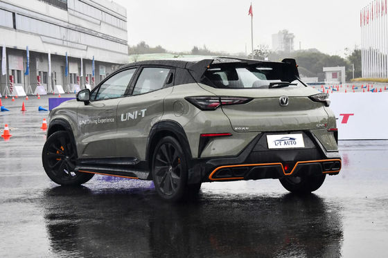 2024 Changan UNI-T Carro compacto de combustível a gás SUV Venda de carros usados 1.5T Versão esportiva UNI-T Carro