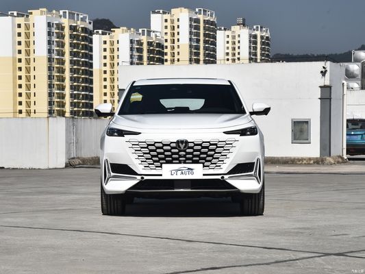 UNI-K SUV de tamanho médio 2.0t Veículo a gasolina para tração nas 4 rodas da Changan Automobile