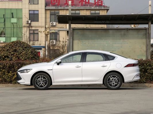 BYD QIN plusChampion Edition DM-i 120KM Transcendence135800 Bateria Veículo elétrico