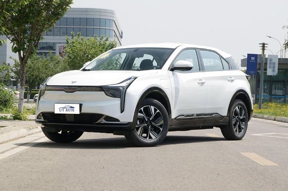 Experimente o futuro do transporte com o Hozon Neta U Intelligent Luxury SUV