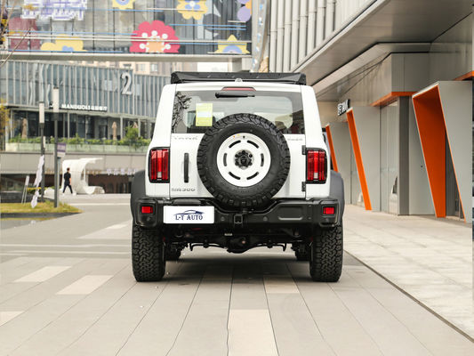 GMW Tank 300 4x4 Veículo todo-o-terreno de 2,0 t Veículo a combustível a gasolina com ABS e câmara traseira de 360°