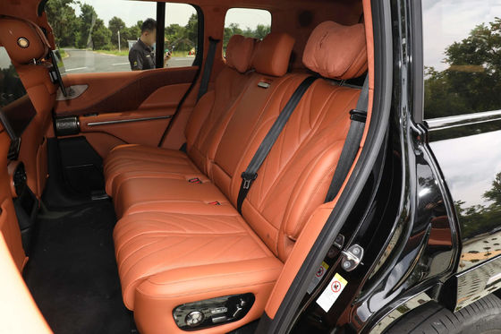 Atualizar para Yangwang U8 O carro HEV com tempo de carregamento rápido de 0,3h e design de luxo
