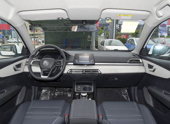 BYD Qin EV Sedan de Direção Esquerda para 100% de Combustível Elétrico Tempo de Carregamento Rápido 1,3h Feito