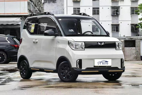 100% eléctrico Wuling Mini EV Car com velocidade máxima de 100 km/h e base de rodas de 2010 mm