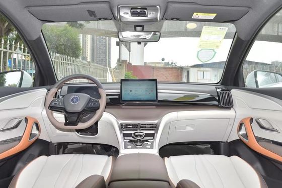 Carro EV BYD cinza com alcance de 71KM e velocidade máxima de 170 Km/h 2024 Modelo SONG Pro Champion