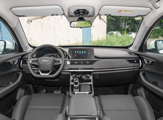 Melhore a sua viagem com os bancos de couro do Chery Tiggo 8 SUV e com cilindrada ≤1,5L
