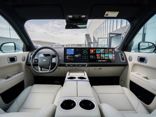 Exportado Lixiang L9 SUV grande capacidade de bateria 42,8 kWh e design de 5 portas 5 lugares
