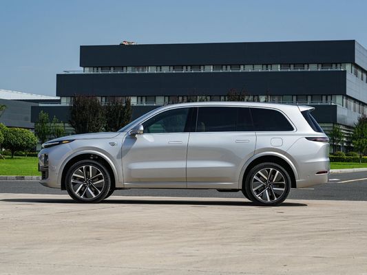 Estrutura do corpo SUV elétrico híbrido de 6 lugares com aceleração de 5,3s e alcance estendido