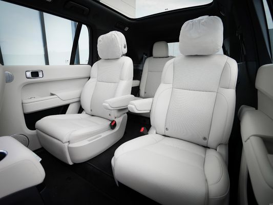 Estrutura do corpo SUV elétrico híbrido de 6 lugares com aceleração de 5,3s e alcance estendido