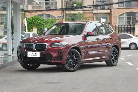 2024 BMW IX3 Pure Electric SUV de tamanho médio com distância entre eixos de 2864 mm e binário total de 400Nm
