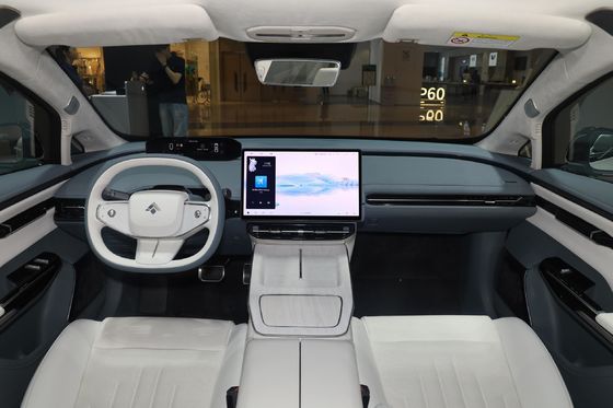 2024 Chinese Super Sedan EV Car Potência máxima 340Ps Torque máximo 430Nm Grande valor