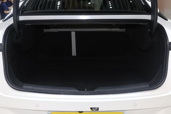 2024 Chinese Super Sedan EV Car Potência máxima 340Ps Torque máximo 430Nm Grande valor