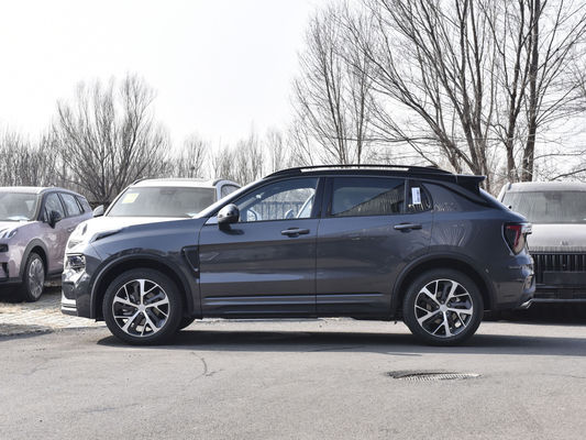 Lynkco 01 A escolha definitiva 5 lugares Tecido Material híbrido Carros de combustível a gás 2.0T Turbo