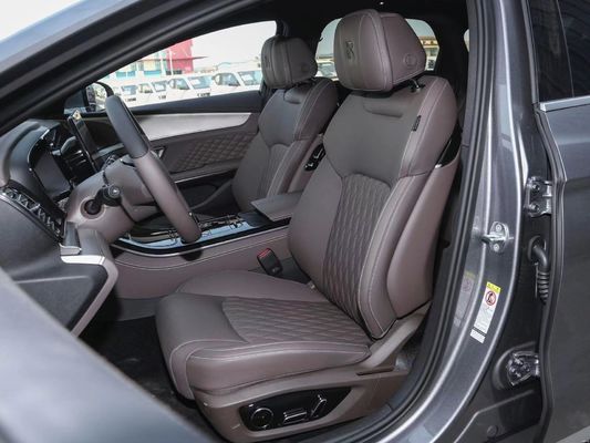 BYD Han Carro Elétrico 715KM Long Endurance 4995*1910*1495 185 Km/h Max Speed High End EV