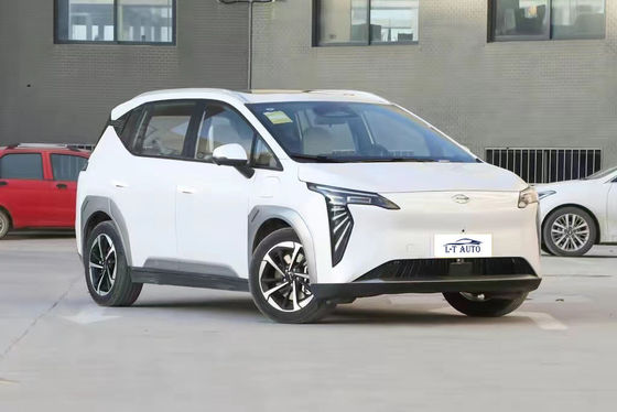 O SUV favorito do mercado chinês 2024 Aion Y Plus com direção esquerda para carros elétricos de velocidade
