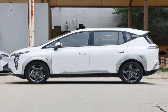 Velocidade máxima 150km/h GAC Aion Y Plus 70 LiFePO4 Veículos de energia a bateria 2024 EV Carro elétrico