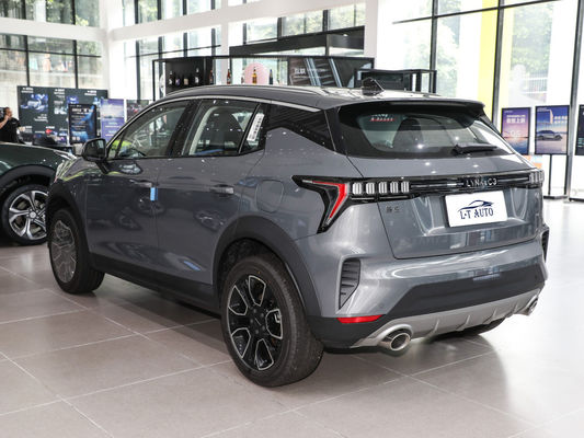 Capacidade do tanque de combustível de 50-80L LynkCo 06 Pequeno SUV Carro a gasolina com câmera traseira e 4 lugares