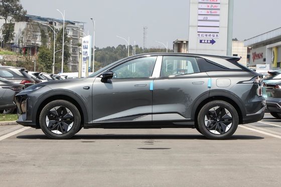 Direção esquerda Changan Azul escuro Deepal S7 SL03 5 portas 5 lugares SUV Long Range EV Veículos automotores