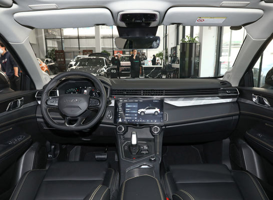 Energy Lynk co 01 SUV Potência máxima de 187kW e Luxury Driving com sistema híbrido