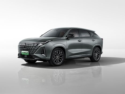 Revolucione o seu trajeto com o Changan UNI-Z, veículo de energia de 5 lugares com alcance alargado