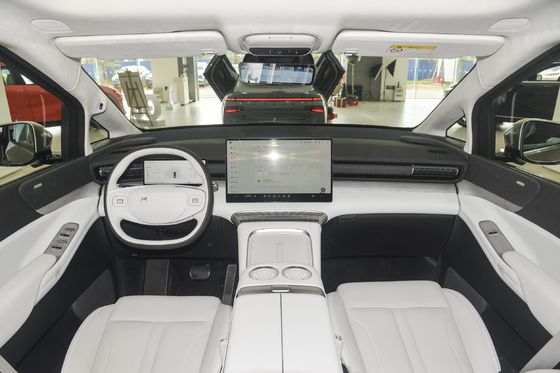 MPV de família grande Xpeng X9 Elétrico 702KM NEDC Ultra Long Range Veículo energético de 7 lugares