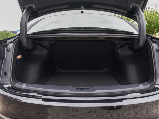 Veículo elétrico caixa de velocidades única e carregamento rápido 2024 Hongqi E-QM5 Carro energético