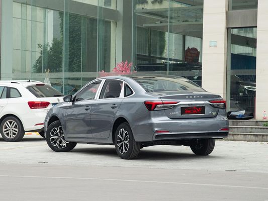 2024 Roewe i6 O carro familiar perfeito com ABS 5 lugares e características de veículo elétrico