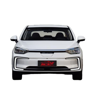 2024 Beijing Auto EU5 Compacto Carro Elétrico Sedan para carregamento rápido em apenas meia hora