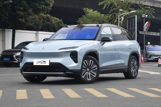Experimente luxo e desempenho com o SUV 4WD elétrico puro NIO ES7 em várias cores