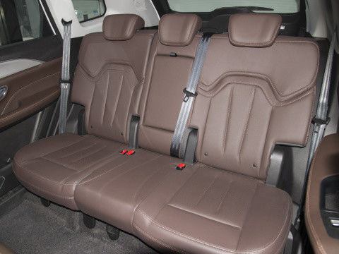 Jetour X90 Plus SUV de tamanho médio 2.0T 5 7 assento com sistema de travagem de disco dianteiro traseiro