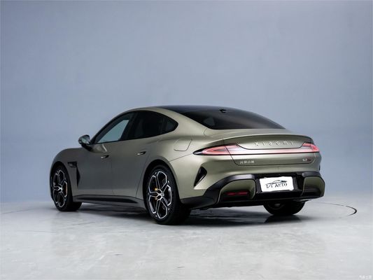 2024 Último Xiaomi SU7 Carro Elétrico Duplo Motor 4WD Coupé com longo alcance e 5 assentos