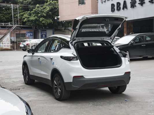 Faixa de 550Km Geometria C Viagem Carro Elétrico Carro EV de alta velocidade Carro EV com bateria de lítio Veículos SUV EV para Geely