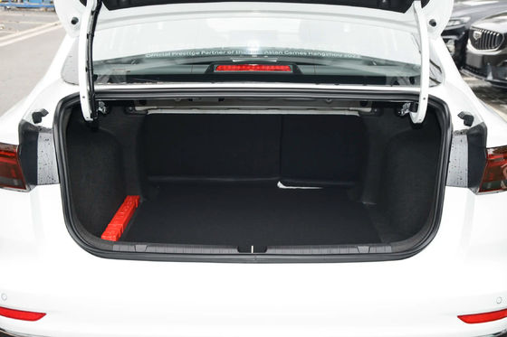 Volante multifunção Geely Emgrand 1.5L 1.8L gasolina gasolina automático sedã