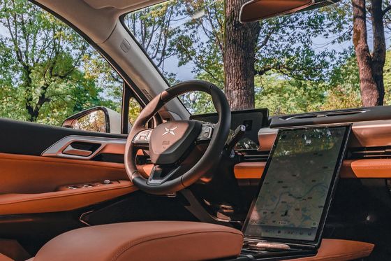Experimente o luxo e a eficiência com o Xpeng P5 P7 X9 Pure Electric Car NEDC 500KM