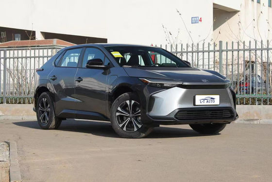 Assentos de 5 lugares e longo alcance A combinação perfeita no 2023 Toyota bZ4X Carro Elétrico