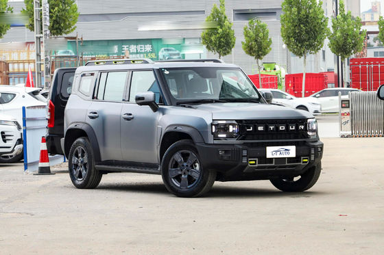 2023 T-1 Petróleo Veículo SUV de gasolina com cilindrada de 1,5 a 2,0 L e farol LED