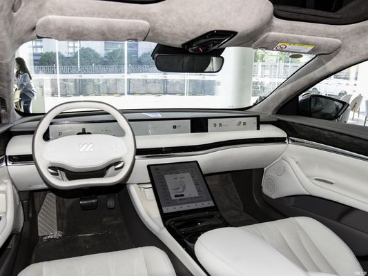 Zhiji IM LS7 SUV híbrido 70kWh Capacidade da bateria 6.5s Aceleração para veículo elétrico