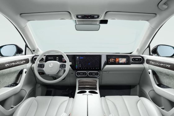 Leapmotor C11 Configurações de luxo Carro elétrico puro de alta velocidade para SUV EV de 5 portas e 5 lugares