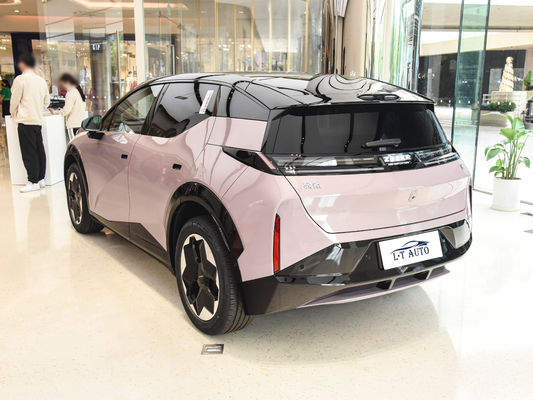Azul ZEEKR X A escolha perfeita para condutores adultos que querem abraçar a energia elétrica