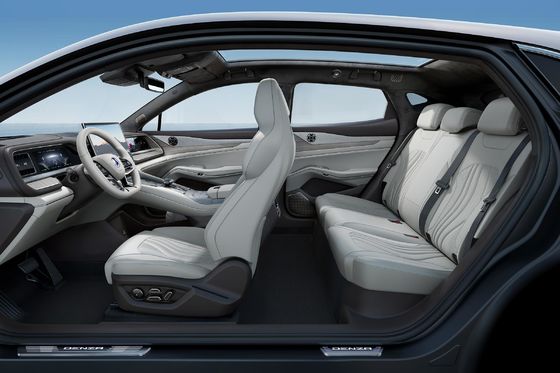 230KW Potência Total BYD DENZA N7 Elétrico Alta Velocidade PEV Sport Carros EV Sedan Para Adultos