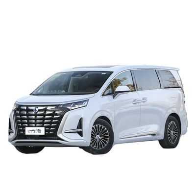 DENZA D9 4x4 MPV 7 lugares 103.36kWh Capacidade da bateria Dual motor Médio-Grande Tamanho