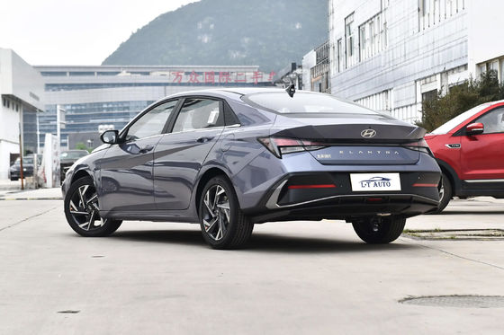 Hyundai Auto Gasoline Car Speed Sports Sedan com sistema de travagem de disco dianteiro e traseiro