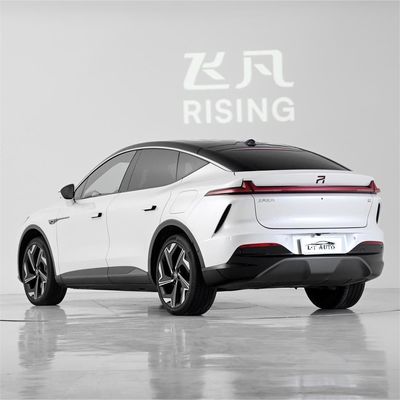 SUV elétrico RISING R7 A combinação perfeita de desempenho e alcance