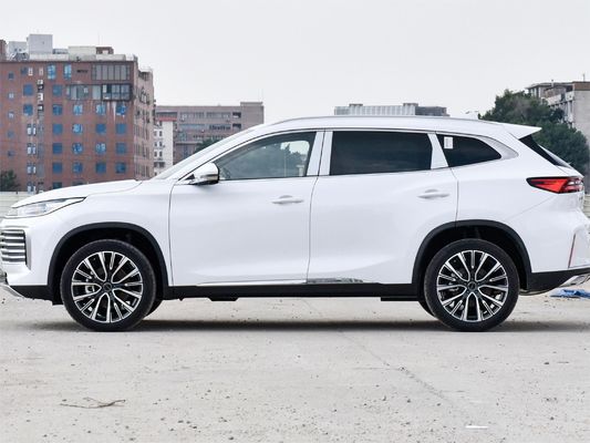 Assentos de couro Material 2024 FWD chinês / 4WD 2.0T Carro a gasolina 4 portas 5 assentos Exeed TXL Automobiles
