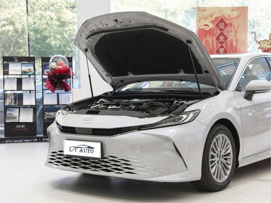 Hybrid Gasoline Toyota Camry Sedan Euro VI Padrão de emissões 2024 Veículos 0km Automóvel usado