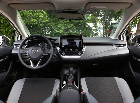 Toyota Corolla 1.2L 1.5L 1.8L Veículos híbridos a gasolina e automóveis usados 0km Base de rodas 2700mm