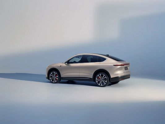 NIO EC7 Long Range EV SUV com distância entre eixos de 2960 mm e estrutura de carroceria de 5 portas e 5 lugares