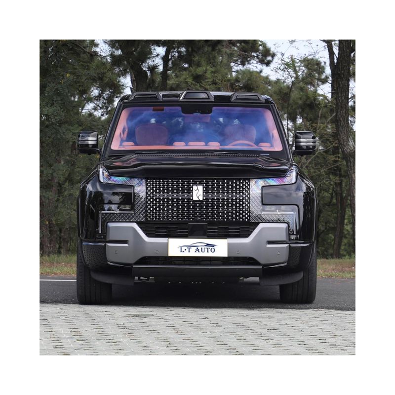 Atualizar para Yangwang U8 O carro HEV com tempo de carregamento rápido de 0,3h e design de luxo