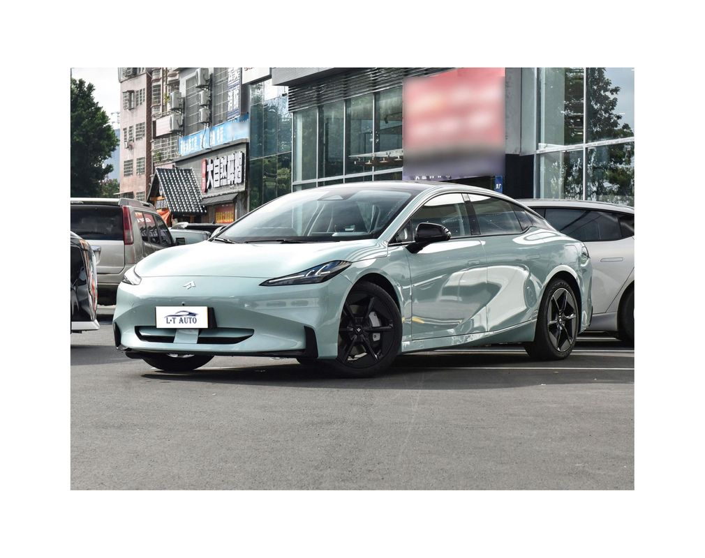2024 Chinese Super Sedan EV Car Potência máxima 340Ps Torque máximo 430Nm Grande valor